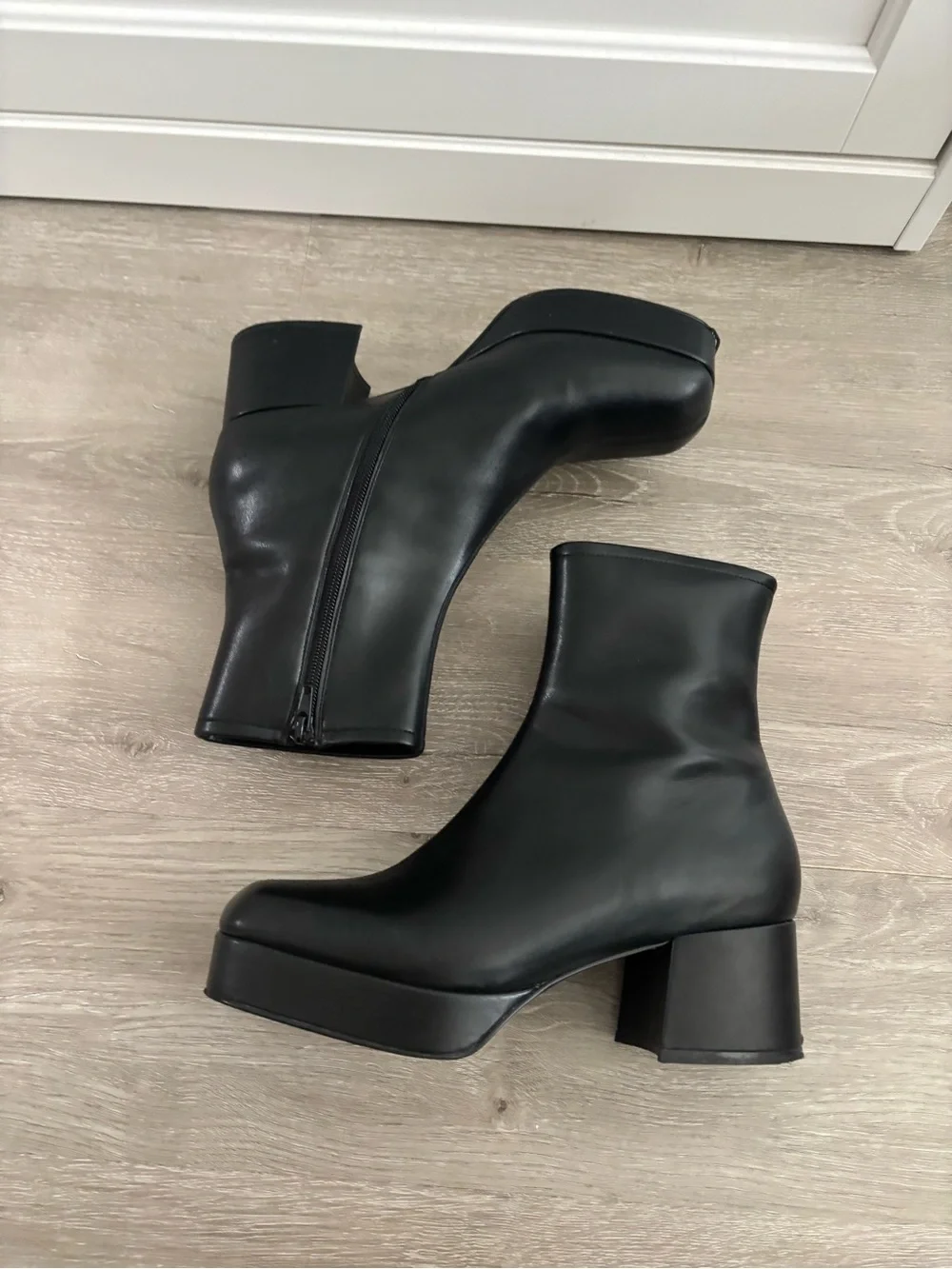 Jeffrey Campbell chunky platform